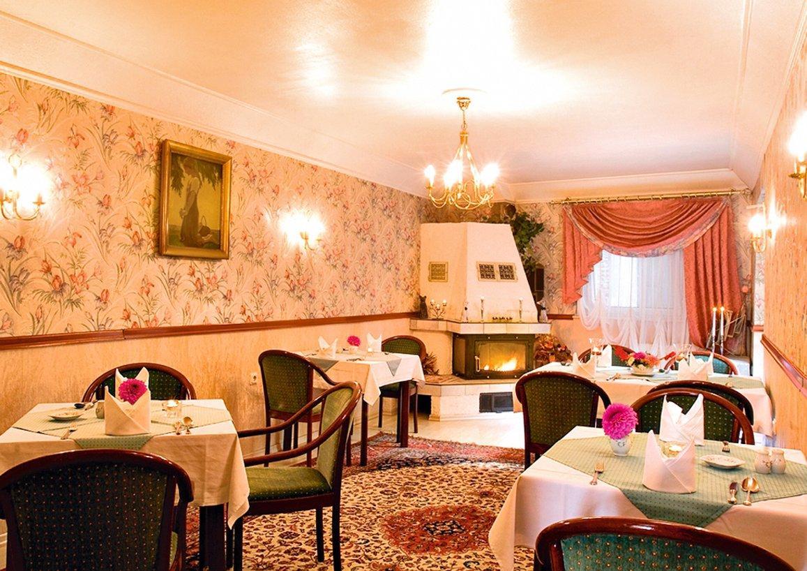 Landhotel Schwarzer Adler Suelzetal Екстериор снимка